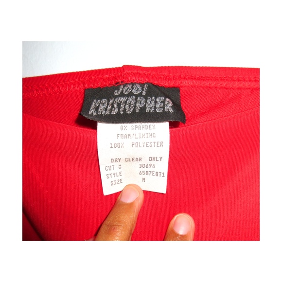 Classic Red Dress - Picture 3 of 6